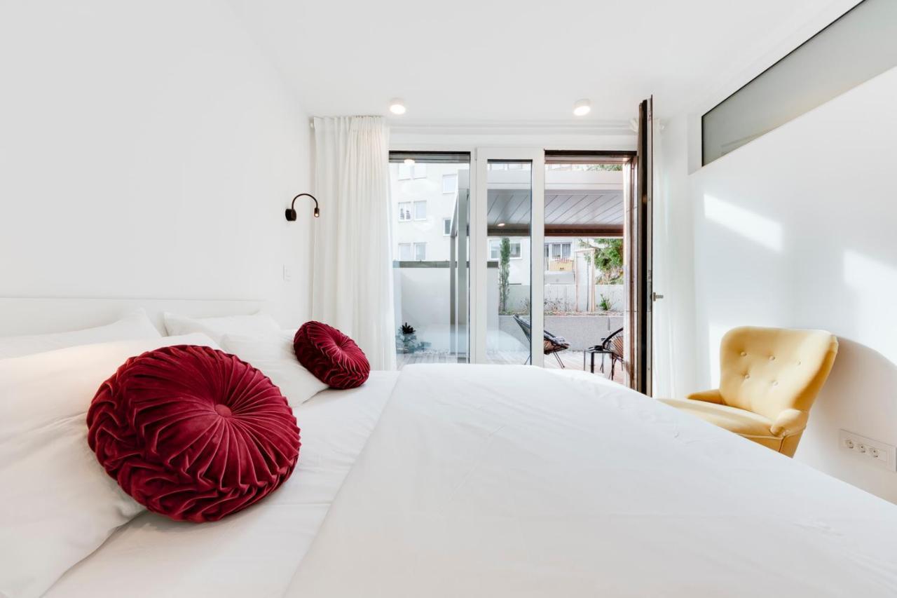 Central Apartment With Private Garage Laibach Exterior foto
